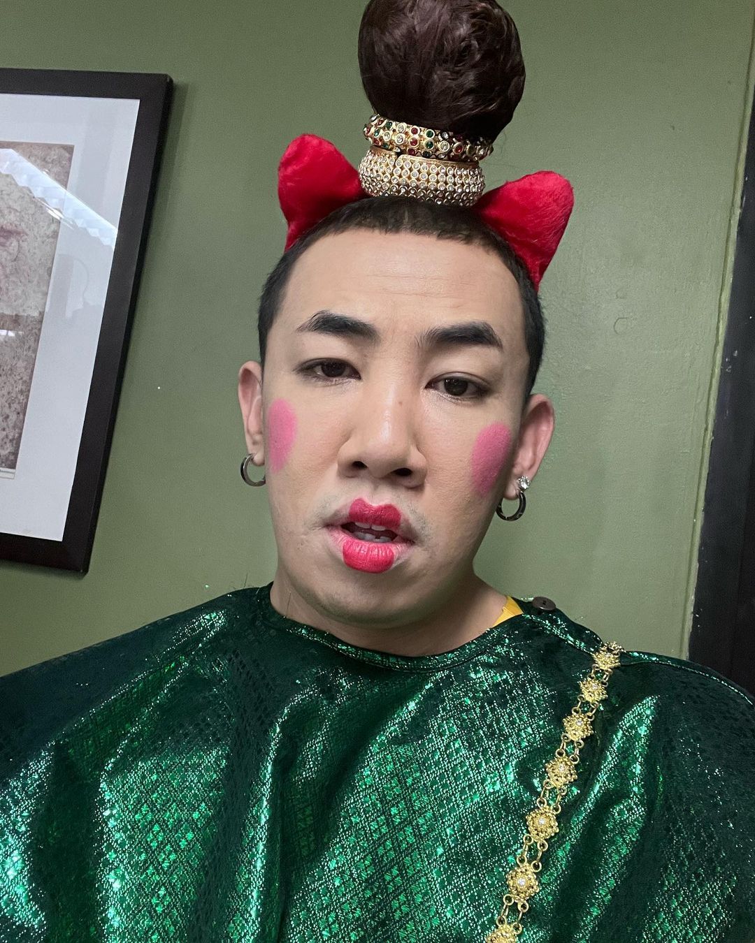 นาย เดอะคอมเมเดี้ยน พระเอกลิเก