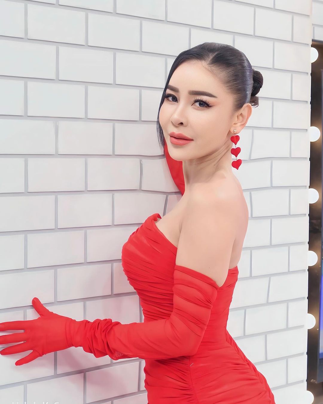 เป็กกี้ ศรีธัญญา สาวน่ารัก